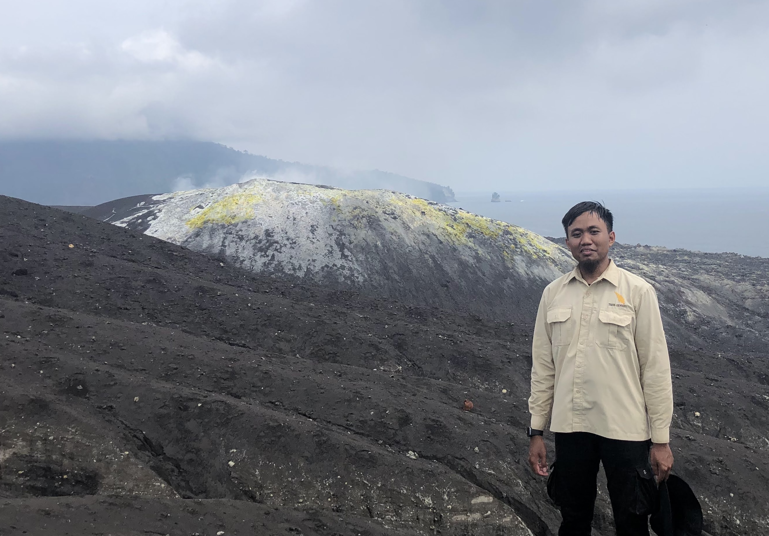 Mount Anak Krakatau Field Excursion Thumbnail